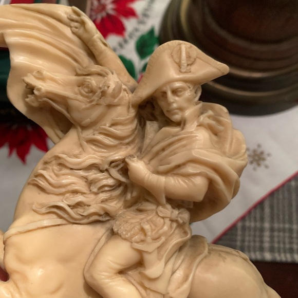 Vintage Italy sculpture Napoleon ivory alabaster bust - Picture 7 of 7